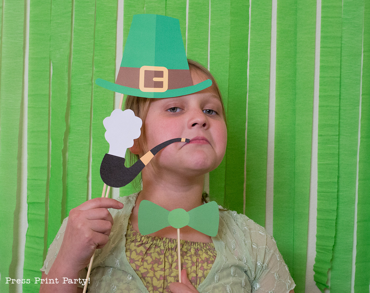Party City St Patrick's Day Costumes
 St Patrick s Day Booth Props Free Printable