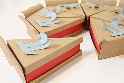 Pi Day Gifts
 paper pie t boxes for Pi Day