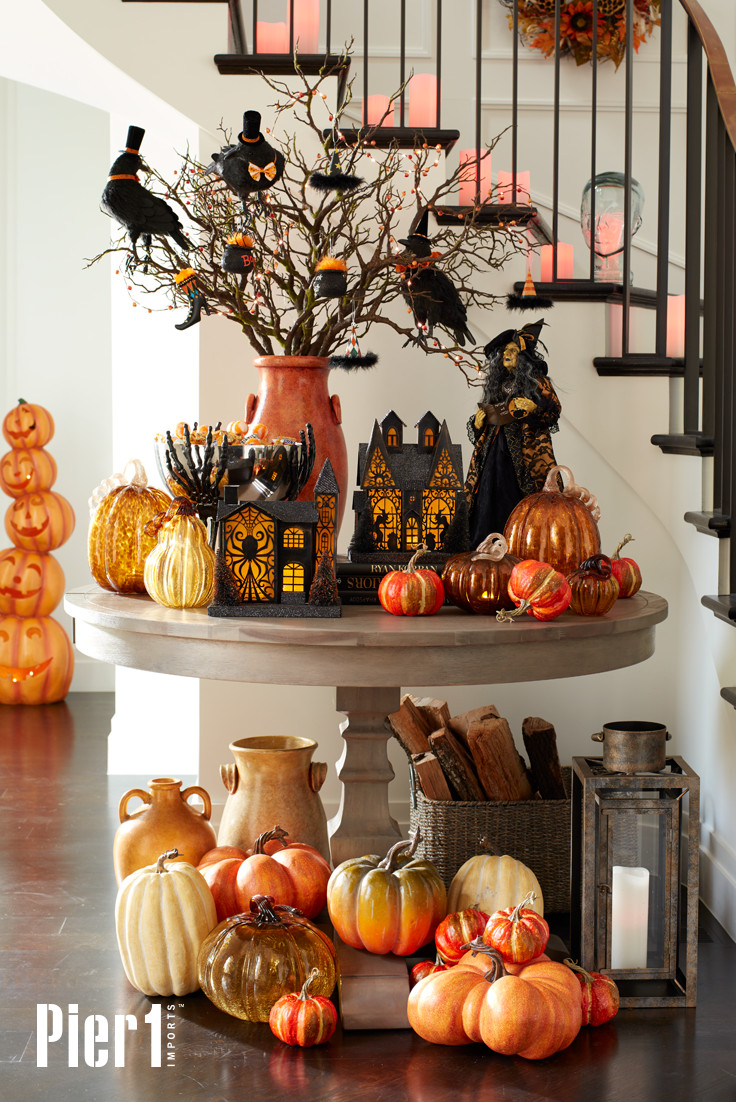Pier One Fall Decor
 Give visitors a playfully spooky wel e with Halloween