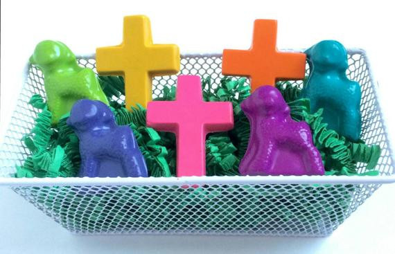 Religious Easter Gift
 Items similar to Christian religious crayons Easter basket
