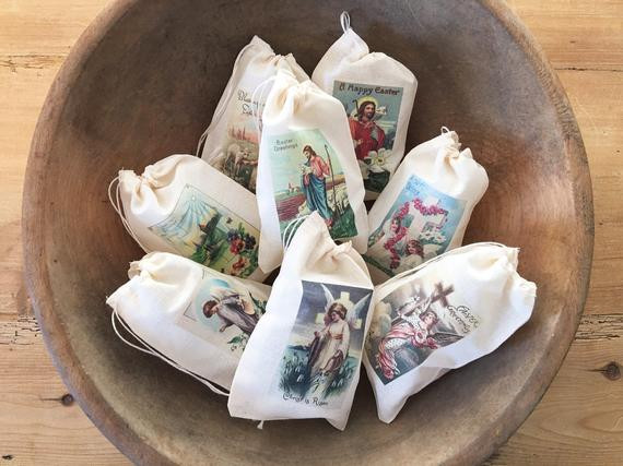 Religious Easter Gift
 Easter Religious Catholic Gift Bags Set of 8 Vintage 4x6 or