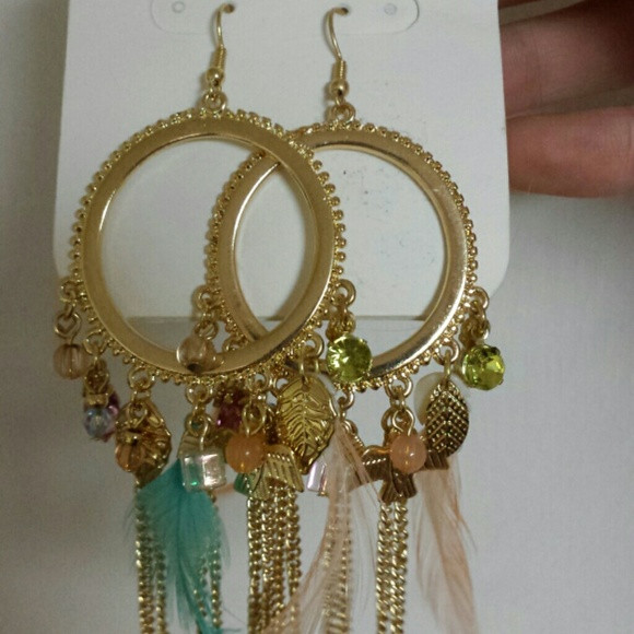 Rue 21 Earrings
 off Rue 21 Jewelry New Bracelet and earrings from