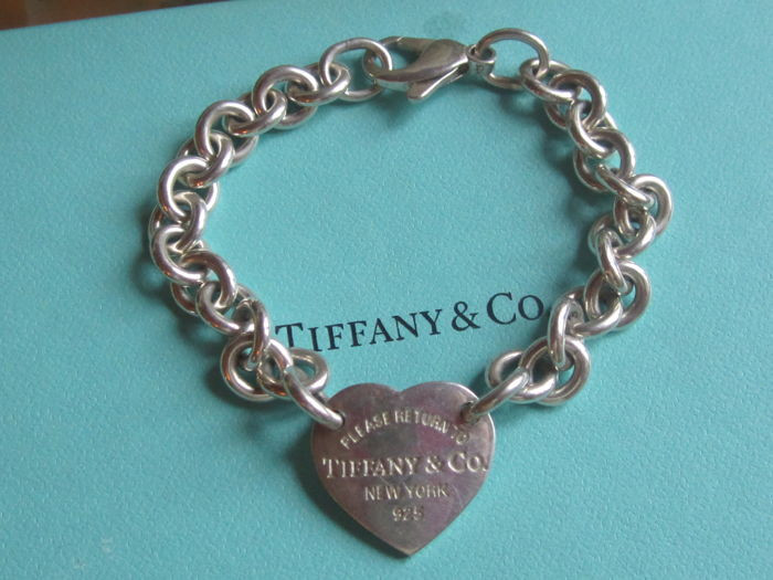 Tiffany And Co Bracelet 925
 Please return to TIFFANY & CO New York 925 bracelet in 925