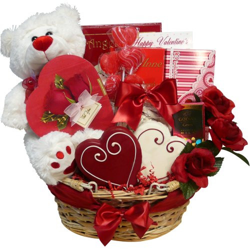Valentines Day Gift Basket
 Valentine s Gift Baskets For Her