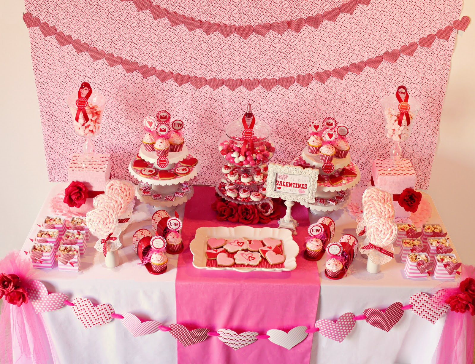 Valentines Day Party Supplies
 Amanda s Parties To Go Valentines Party Table Ideas
