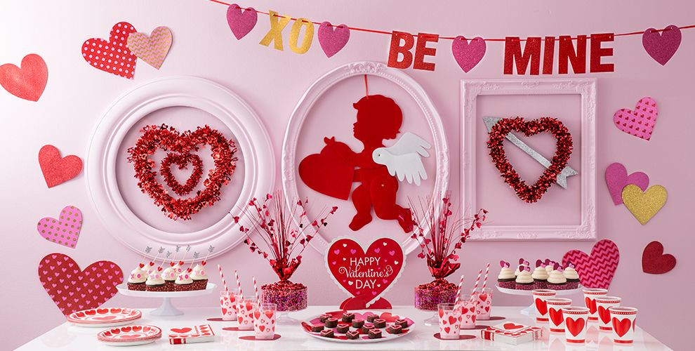 Valentines Day Party Supplies
 Valentine s Day Decorations Party City