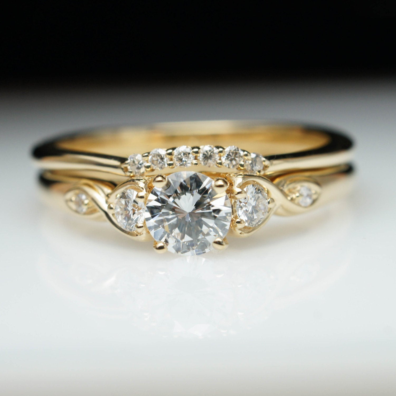 Wedding Rings Vintage
 Vintage Antique Style Diamond Engagement Ring & Wedding Band