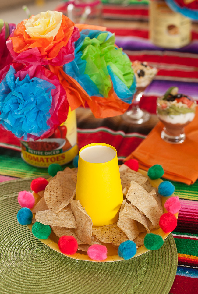 What To Bring To A Cinco De Mayo Party
 Mexican Themed Party Ideas for Cinco de Mayo – Fun Squared