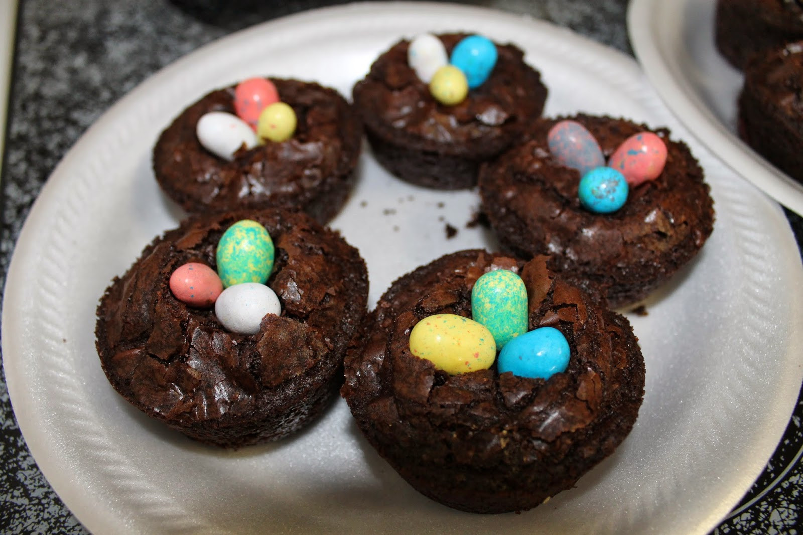 Cute Easy Easter Desserts
 Let It Be Glory Brownie Bird Nests Super Duper Easy
