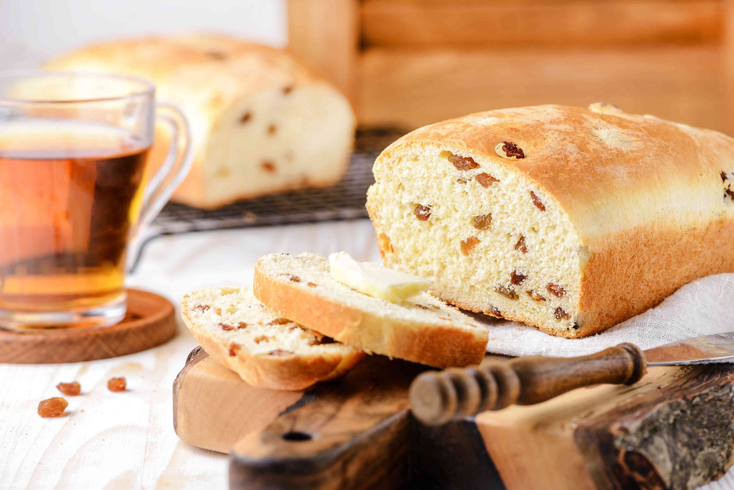 Easter Bread With Raisins
 Recipes for Easter Breads Around the World