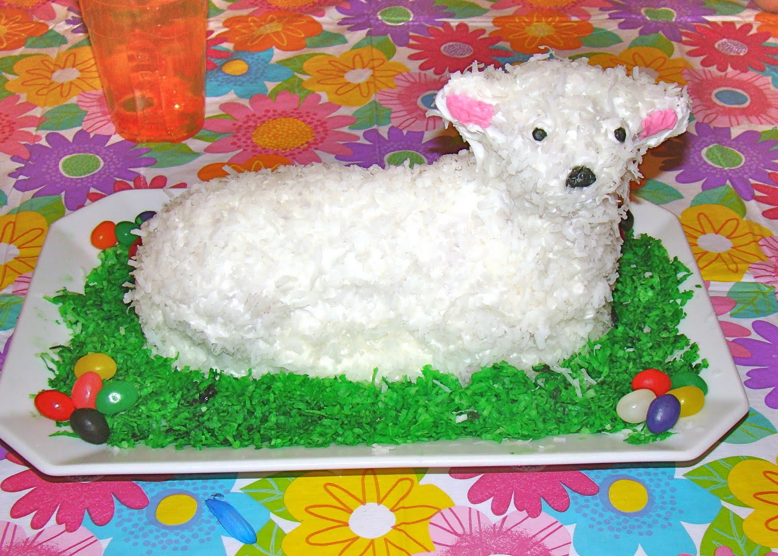 Easter Lamb Cake Recipe
 Sugar&Sprinkles Easter Lamb Cake