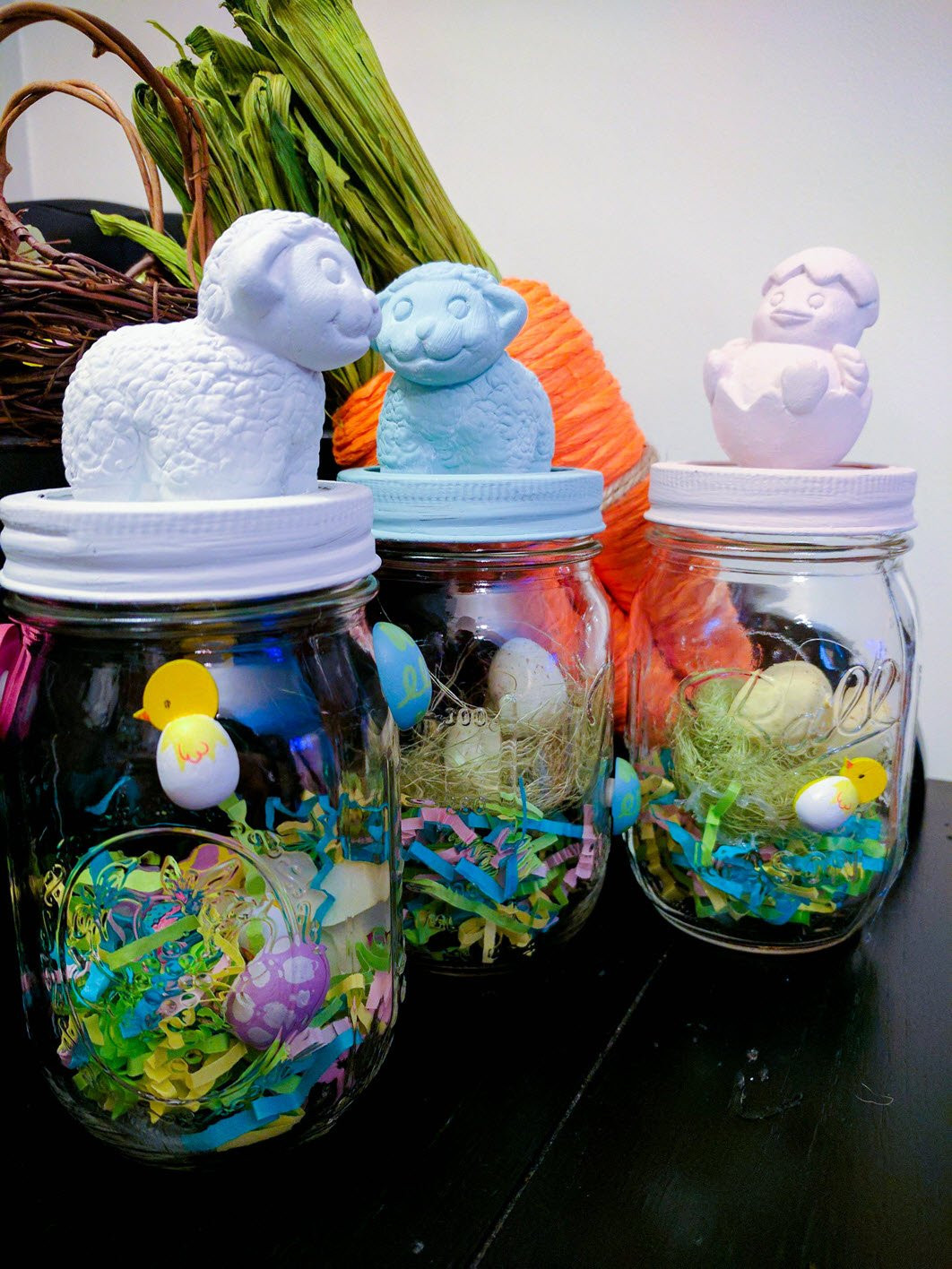 Easter Mason Jar Ideas
 How To Make Adorable Easter Mason Jars