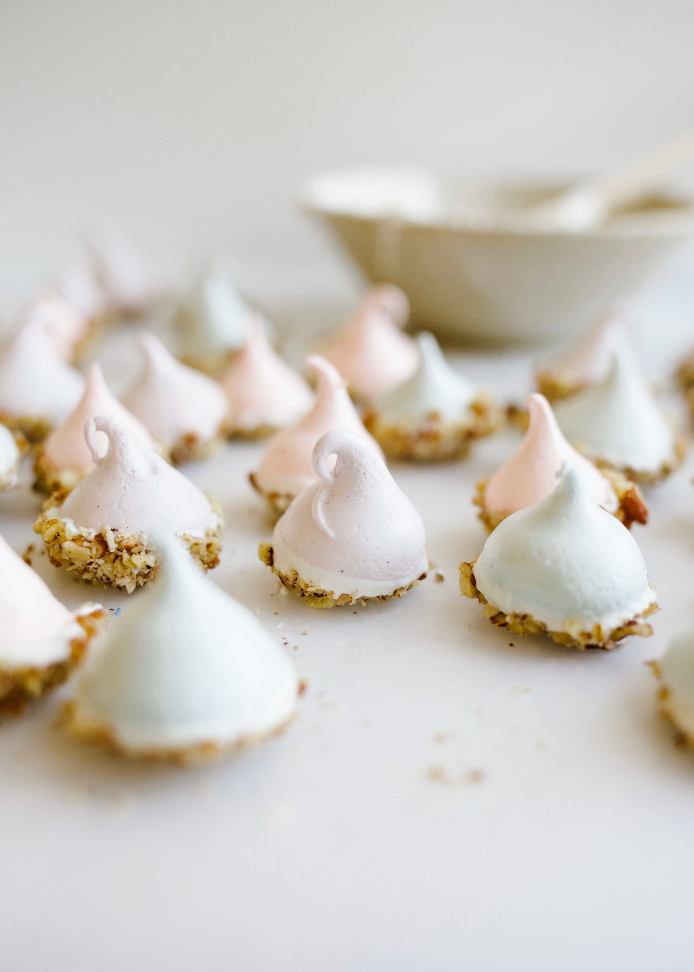 Easter Meringue Cookies
 YOU NEED TO KNOW How to Whip Egg Whites and Make