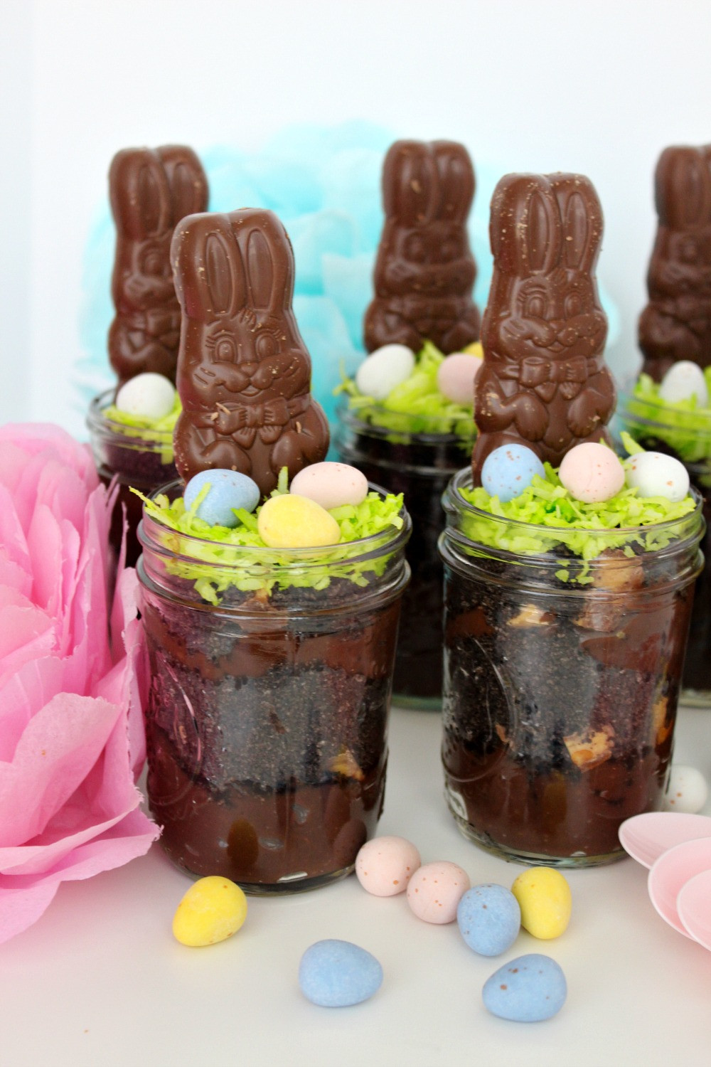 Easy Desserts For Easter
 An Easy & Delicious Easter Dessert Using Classic and New