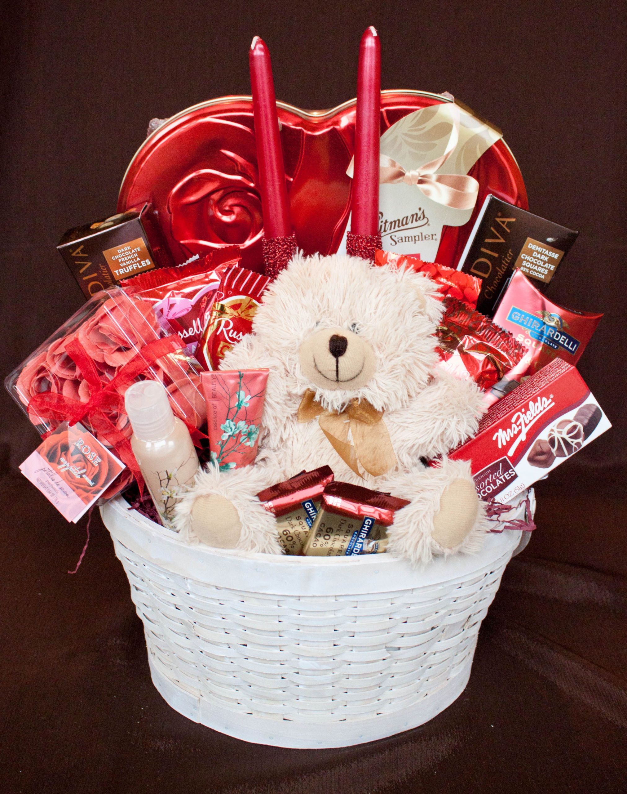 First Valentine'S Day Gift Ideas
 Valentine Basket