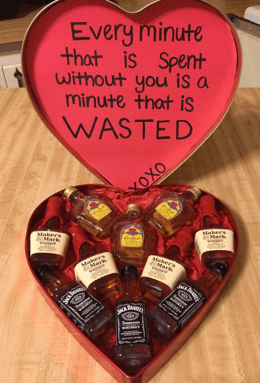 Gift Ideas Valentines Day Men
 5 Perfect Valentine s Day Gifts for Him To Show How Much