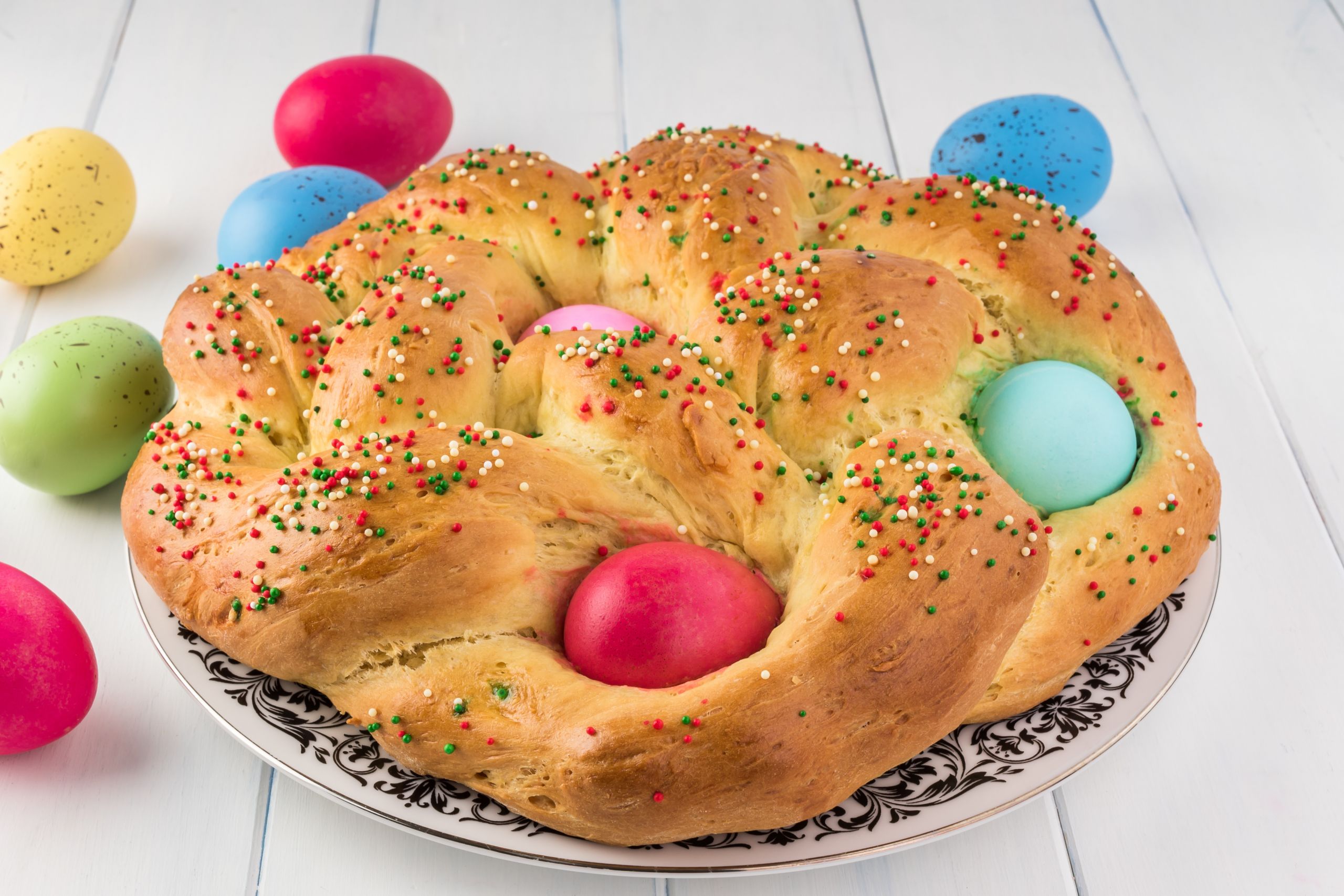 Italian Easter Bread Recipes
 Italian Easter Bread With Dyed Eggs Recipe
