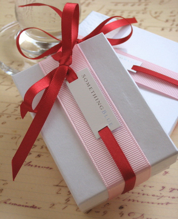 Romantic Valentine Day Gift Ideas
 Valentine’s Day Gift Wrapping Ideas family holiday