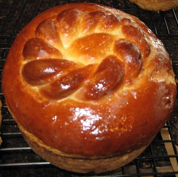 Ukrainian Easter Bread
 Bakeware Suggestions For Baking Paska Ukrainian Easter Bread