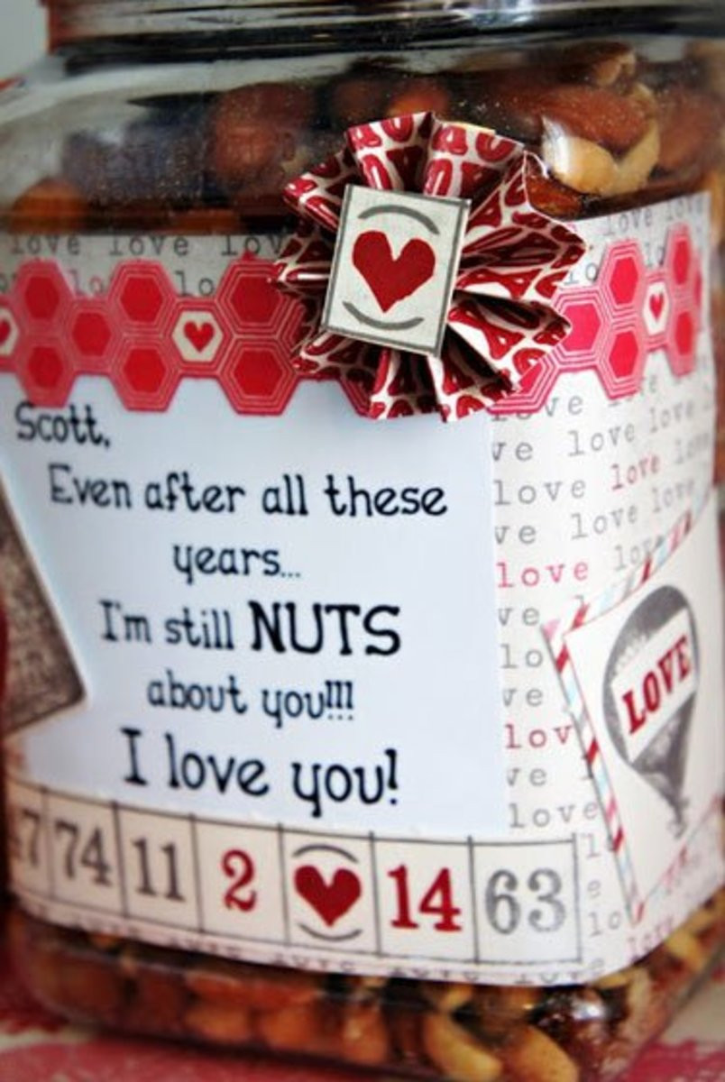 Valentine Gift Ideas For Husband Homemade
 26 DIY Valentine Gifts for Him