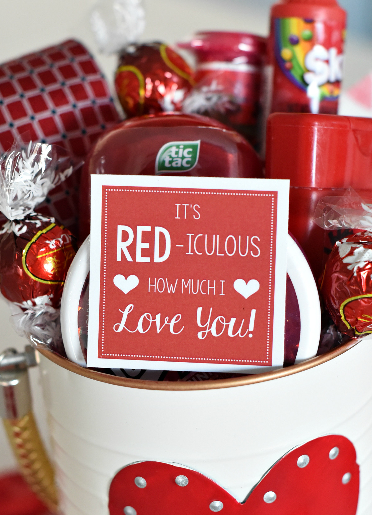 Valentine Gift Tag Ideas
 Cute Valentine s Day Gift Idea RED iculous Basket