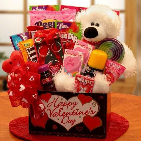 Valentine'S Day Gift Ideas For Girlfriend
 Cute Gift Ideas for Your Girlfriend to Win Her Heart