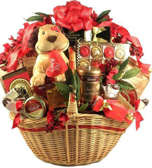 Valentine'S Day Gift Ideas For Wife
 15 Valentine s Day Gift Basket Ideas For Husbands Wife