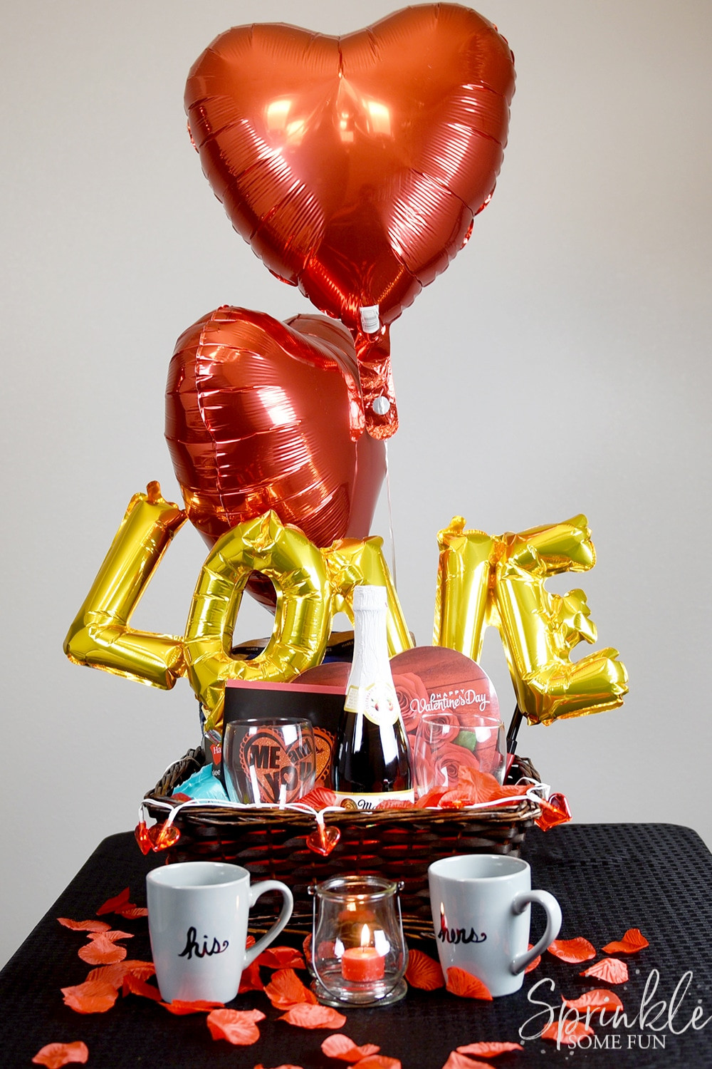 Valentine'S Gift Ideas
 Romantic Valentine Gift Basket Ideas ⋆ Sprinkle Some Fun