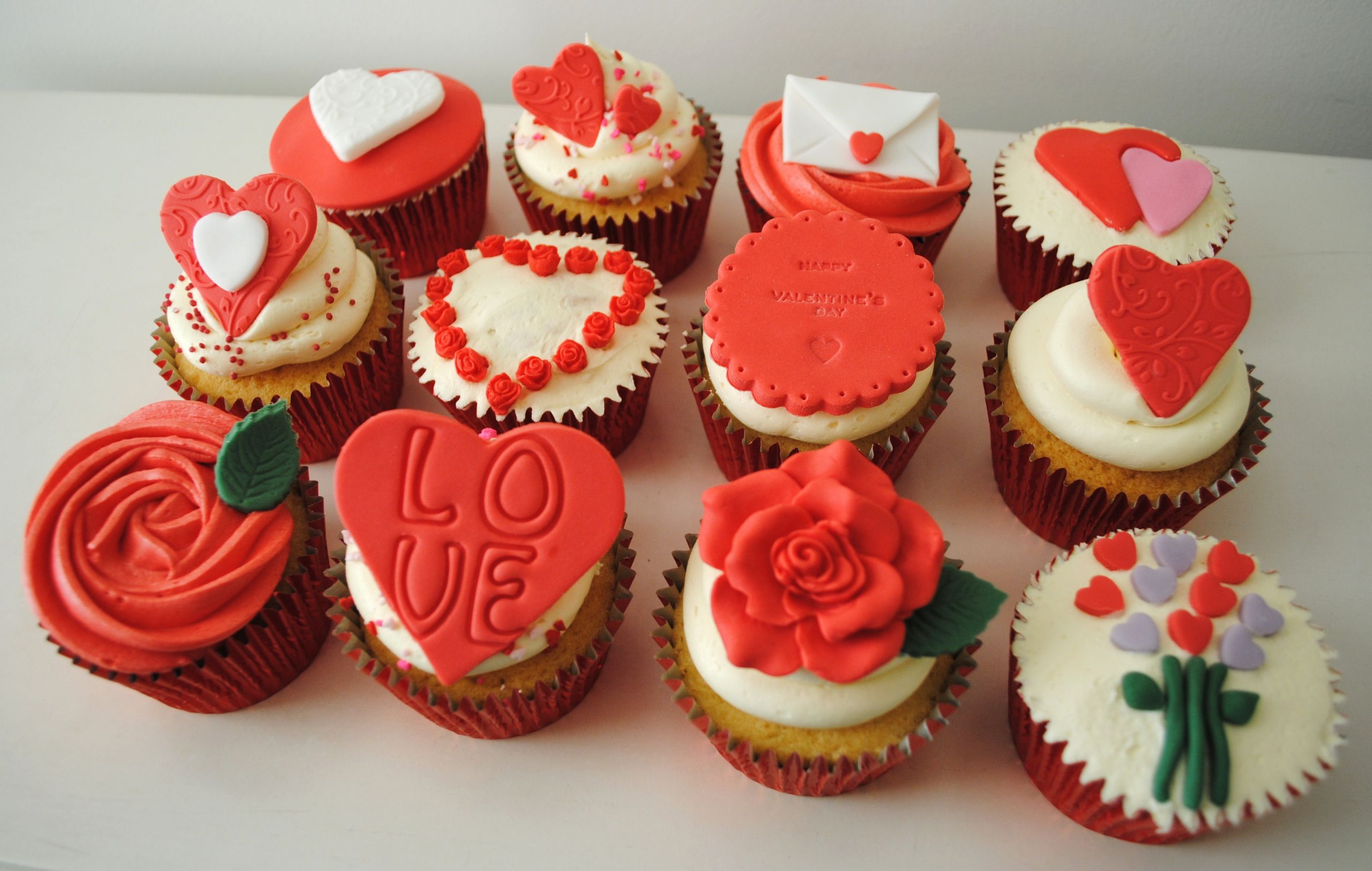 Valentines Day Cupcakes
 Valentines day boxsets and t ideas