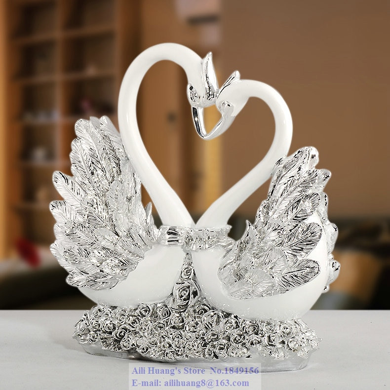 Wedding Gift Ideas For The Couple
 A80 Rose Heart Swan Couple swan wedding t ideas wedding